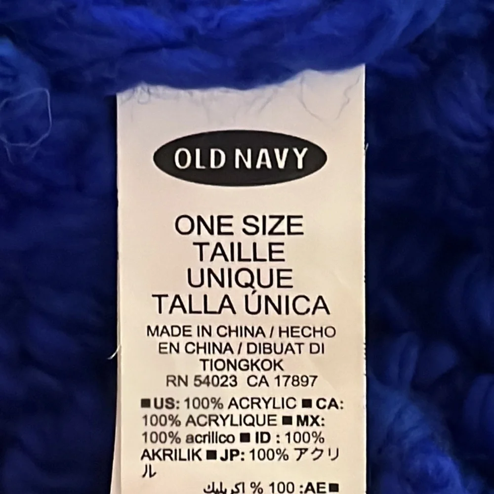 Old Navy Knitted Infinity Scarf and Toboggan, Royal Blue, One Size